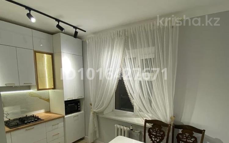 3-бөлмелі пәтер · 68 м² · 2/5 қабат, Астана 3, бағасы: 150 000 ₸ в  — фото 2