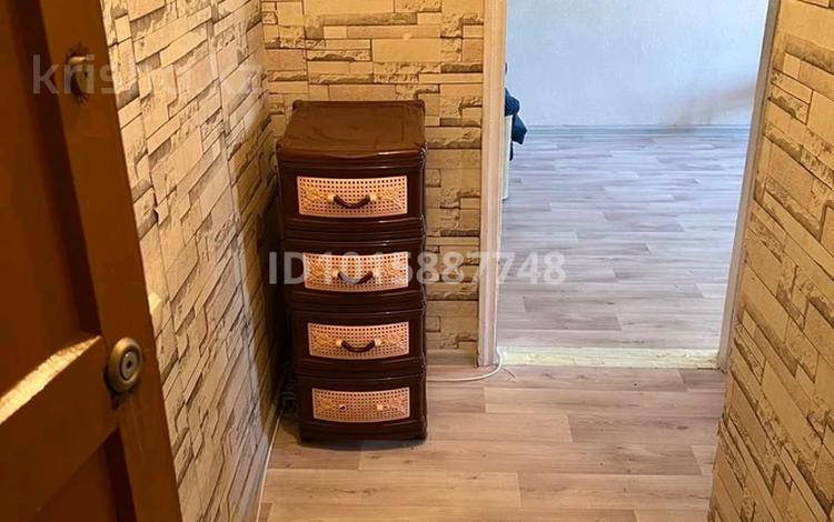 1-комнатная квартира · 31 м² · 2/5 этаж, Пришахтинск, Пришахтинск, 21й микрорайон 1 — С лева от налоговой за 80 000 ₸ в Караганде, Алихана Бокейханова р-н — фото 2