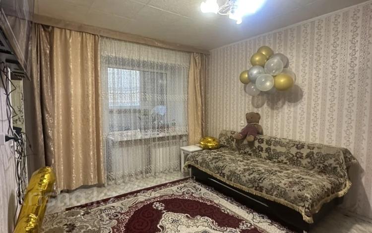 2-комнатная квартира · 39.8 м² · 2/5 этаж, ул. Толстого 107 за 15 млн ₸ в Павлодаре — фото 2