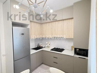 2-комнатная квартира · 56 м² · 1/5 этаж, Нур орда 56 — 15 гимназия за 300 000 ₸ в 