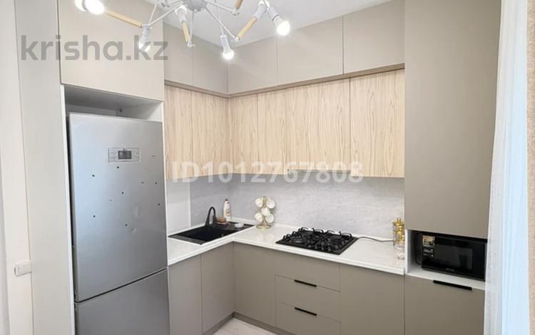 2-комнатная квартира · 56 м² · 1/5 этаж, Нур орда 56 — 15 гимназия за 300 000 ₸ в  — фото 2