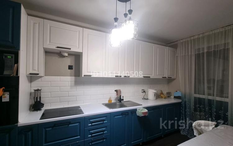 2-бөлмелі пәтер · 65 м² · 4/9 қабат, Ақкент ш/а. 7, бағасы: 35 млн ₸ в Алматы, Алатауский р-н — фото 16
