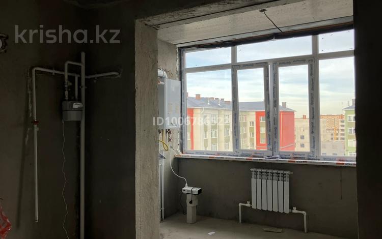 1-бөлмелі пәтер · 38.8 м² · 5/5 қабат, мкр. Алтын орда, Микрорайон Батыс-2 49Р, бағасы: 10.5 млн ₸ в Актобе — фото 2