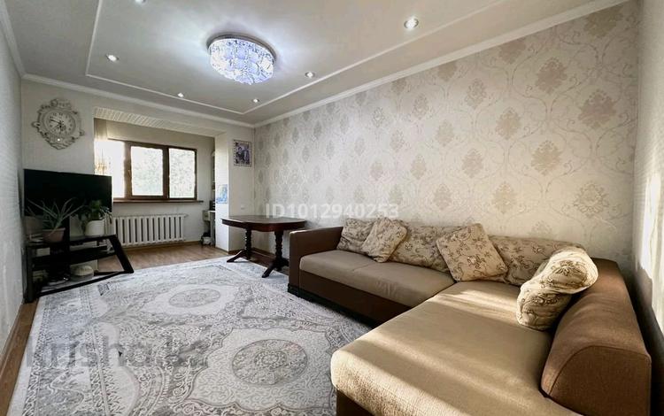 2-бөлмелі пәтер · 60 м², мкр Акбулак, бағасы: 250 000 ₸ в Алматы, Алатауский р-н — фото 2