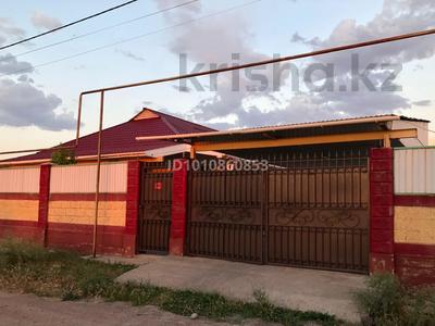 Отдельный дом · 6 комнат · 180 м² · 12 сот., улица Акжар за 50 млн 〒 в Каргалы (п. Фабричный)