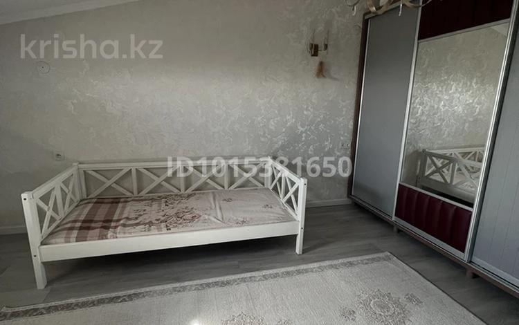 3-бөлмелі пәтер · 76.2 м² · 5/5 қабат, Восток 21 — ул. Х.Пазикова 21, бағасы: 180 000 ₸ в Шымкенте, Аль-Фарабийский р-н — фото 2