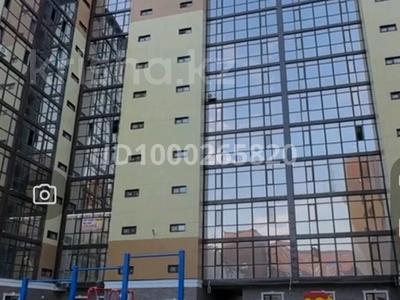 Продажа квартир в Западно-Казахстанской обл.: 2-комнатная квартира · 61.4 м² · 11/11 этаж, Ульяны Громовой 18 — Кутякова/Громовой за 18.8 млн 〒 2-комнатная квартира · 61.4 м² · 11/11 этаж, Ульяны Громовой 18 — Кутякова/Громовой за 18.8 млн 〒 в Уральске