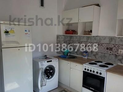 1-комнатная квартира · 40 м² · 7/9 этаж, мкр Атырау, Мкр. Атырау 158/9 за 190 000 ₸ в Алматы, Медеуский р-н
