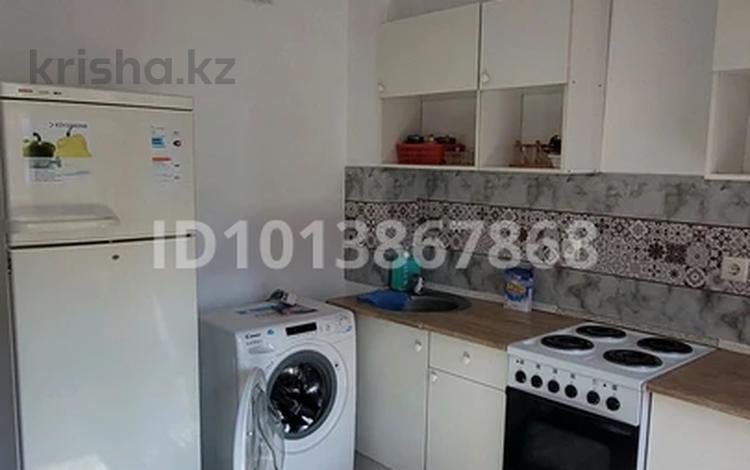 1-комнатная квартира · 40 м² · 7/9 этаж, мкр Атырау, Мкр. Атырау 158/9 за 190 000 ₸ в Алматы, Медеуский р-н — фото 2