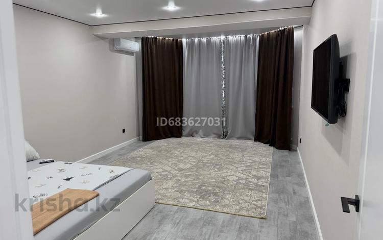 2-комнатная квартира · 51 м² · 2/9 этаж, мкр 8, Алтын орда — Жубанова. Молдагулова за 2 000 ₸ в Актобе — фото 5