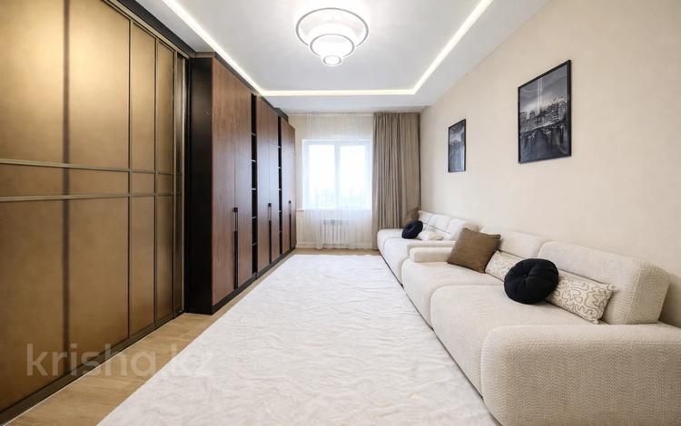 3-комнатная квартира · 151 м² · 9/10 этаж, Кабанбай батыра 6/5 за 80 млн 〒 в Астане, Есильский р-н — фото 35