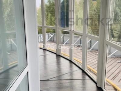 2-комнатная квартира · 130 м² · 2 этаж, Арстанбекова 6 за 300 000 〒 в Костанае