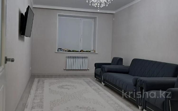 3-комнатная квартира · 88 м² · 2/5 этаж, мкр. Алтын орда за 33 млн 〒 в Актобе — фото 2