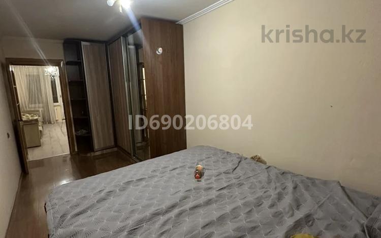 2-комнатная квартира, 47 м², 3/5 этаж помесячно, мкр Орбита-3