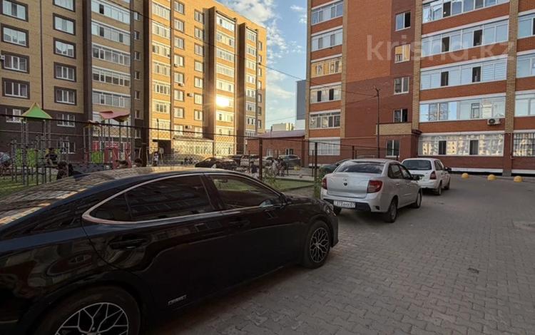 1-бөлмелі пәтер · 45 м² · 1/9 қабат, самал, бағасы: 18.8 млн ₸ в Уральске — фото 2