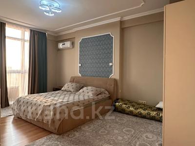 5-бөлмелі пәтер · 260 м², Туркестан 2 — Абу-Даби Плаза, бағасы: 103 млн ₸ в Астане, Есильский р-н