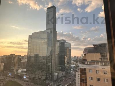 5-комнатная квартира · 260 м², Туркестан 2 — Абу-Даби Плаза за 103 млн ₸ в Астане, Есильский р-н