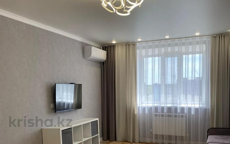 3-бөлмелі пәтер · 66 м² · 9/10 қабат, мкр Юго-Восток, ул. Сарыарка — Строителей, бағасы: 31.3 млн ₸ в Караганде, Казыбек би р-н — фото 2
