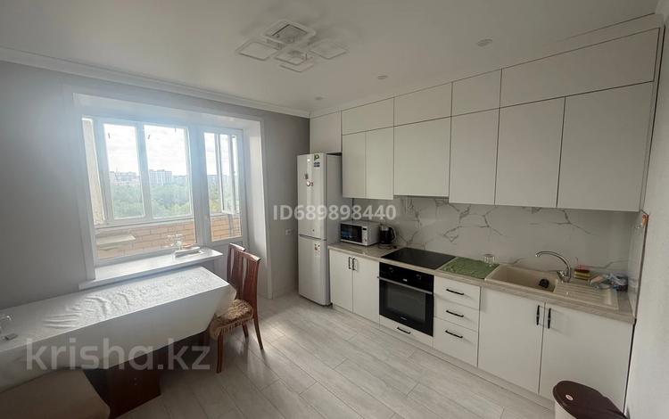 2-бөлмелі пәтер · 72 м² · 5/10 қабат, мкр Юго-Восток, Камали Дүйсембекова 53/8, бағасы: 240 000 ₸ в Караганде, Казыбек би р-н — фото 23