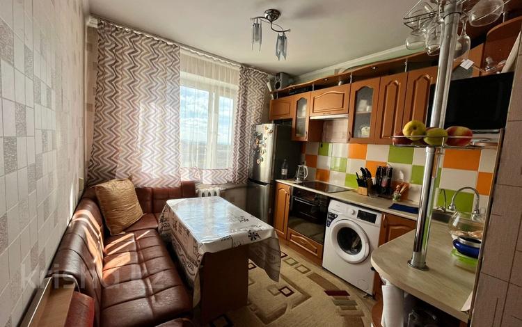 2-комнатная квартира, 60 м², 6/10 этаж, мкр Новый Город, Ермекова 106а