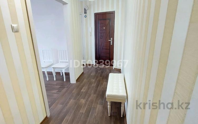 3-комнатная квартира, 68 м², 9/10 этаж, Камзина 106 — Толстого за 27 млн 〒 в Павлодаре — фото 31