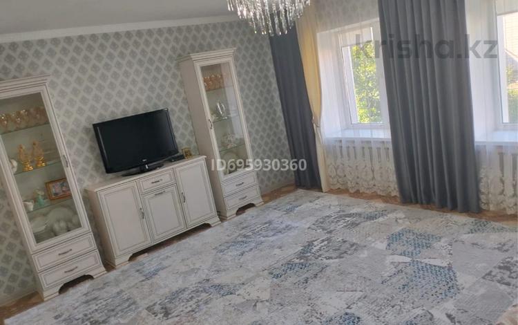 Отдельный дом · 4 комнаты · 130 м² · 6 сот., Жастар 42 — Пересечение улиц Рыскулова и Жастар 42 за 28 млн ₸ в Актобе — фото 2