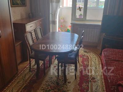 3-бөлмелі пәтер · 71 м² · 6/6 қабат, мкр Юго-Восток, Мкр Юго-Восток, 29й микрорайон. Улица Муканова — Остановка 29 мкр., бағасы: 30 млн ₸ в Караганде, Казыбек би р-н