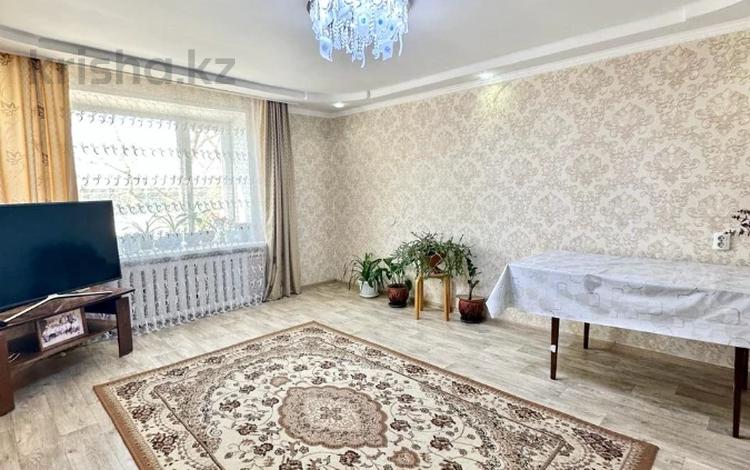 4-комнатная квартира, 84 м², 2/9 этаж, ул.Назарбаева 247 за 17 млн 〒 в Уральске — фото 14