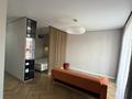 2-бөлмелі пәтер · 45 м² · 4/4 қабат, мкр Городской Аэропорт, Алтын арка 18, бағасы: 25 млн ₸ в Караганде, Казыбек би р-н — фото 6