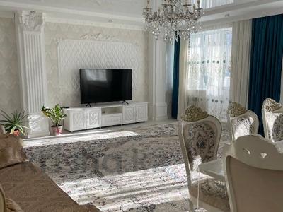 3-комнатная квартира · 110 м² · 2/5 этаж, мкр. Алтын орда, Мустафы Шокая за 36.8 млн 〒 в Актобе