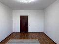 3-комнатная квартира · 85 м² · 6/9 этаж, самал 94 — 10 мкр за ~ 33.3 млн ₸ в Уральске — фото 16