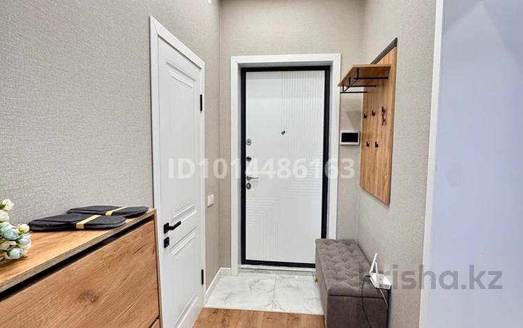 2-комнатная квартира · 50 м² · 5/20 этаж, Абая 160 за 380 000 ₸ в Алматы, Бостандыкский р-н — фото 2
