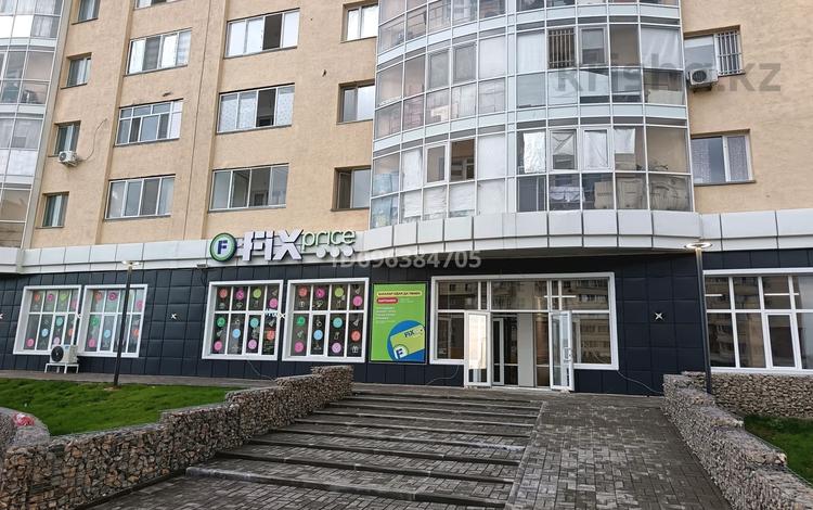 Магазины и бутики · 70 м² за 595 000 ₸ в Астане — фото 6