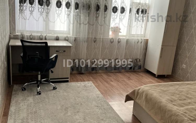 2-комнатная квартира · 56 м² · 5/6 этаж, 31А мкр 18 — Базарлар,мектеп,остановка,тц за 150 000 ₸ в Актау — фото 2