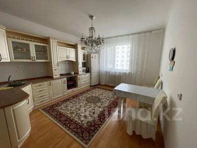 2-бөлмелі пәтер, 82 м², 6/10 қабат, Кабанбай батыра 42, бағасы: 31 млн 〒 в Астане, Есильский р-н