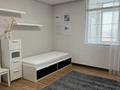 4-бөлмелі пәтер · 150 м² · 17/25 қабат, Кошкарбаева 8 — Американское посольство, бағасы: 1 млн ₸ в Астане, Сарайшык р-н — фото 2