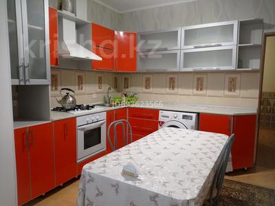 1-комнатная квартира · 44 м² · 4/6 этаж, Авиагородок — Возле магазина Анвар за 8 000 〒 в Актобе, мкр Авиагородок