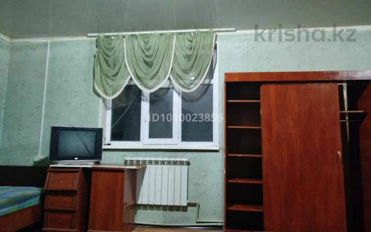 1 комната · 30 м² · 2/2 этаж, мкр Аса 10 — Зел ковер за 55 000 ₸ в Таразе — фото 2