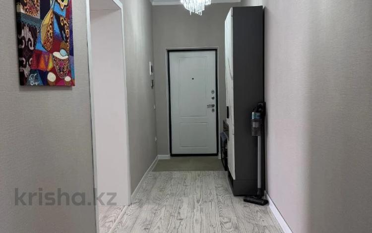 2-бөлмелі пәтер · 72 м² · 2/10 қабат, мкр Юго-Восток, Муканова 55/2, бағасы: 42 млн ₸ в Караганде, Казыбек би р-н — фото 2