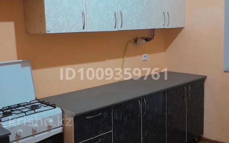 2-бөлмелі пәтер · 60 м² · 5/5 қабат, 22-й мкр 30, бағасы: 100 000 ₸ в Актау — фото 2