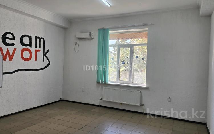 Офисы · 30 м² за 150 000 ₸ в Таразе, мкр Аса — фото 2
