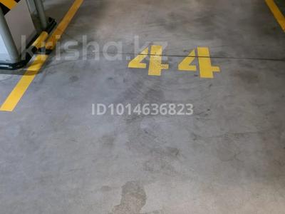 Паркинг · 13.2 м² · Байзакова 225 — Кабанбай Батыра за 65 000 ₸ в Алматы, Алмалинский р-н