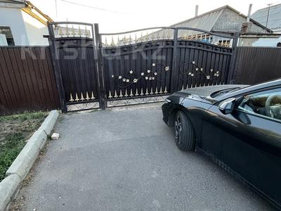 Отдельный дом · 10 комнат · 373 м² · 10 сот., Кайнар 22/1 за 135 млн ₸ в Астане, Сарыарка р-н