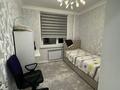 4-комнатная квартира · 90 м² · 4/10 этаж, Майкудук, Голубые пруды 4 за 40 000 ₸ в Караганде, Алихана Бокейханова р-н — фото 4