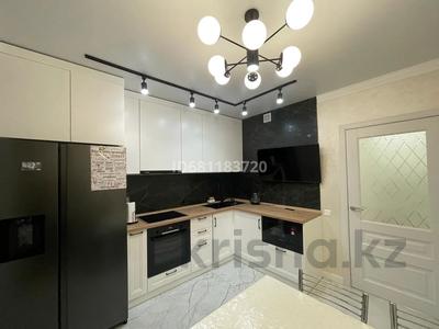 3-комнатная квартира · 94 м² · 6/12 этаж, Дукенулы 38/1 за 350 000 ₸ в Астане, Сарыарка р-н