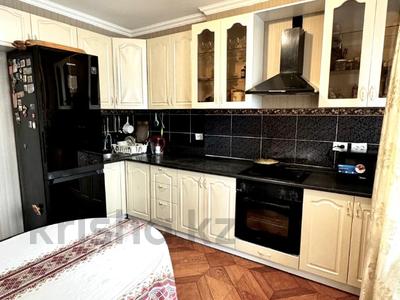 3-бөлмелі пәтер · 86 м² · 3/9 қабат, Иманбаевой 3 — Центр! золотой Квадрат!, бағасы: ~ 46 млн ₸ в Астане, р-н Байконур