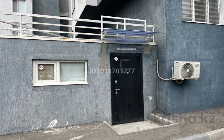 Свободное назначение, офисы, магазины и бутики · 12.9 м² за 12 млн ₸ в Алматы, Алмалинский р-н — фото 2