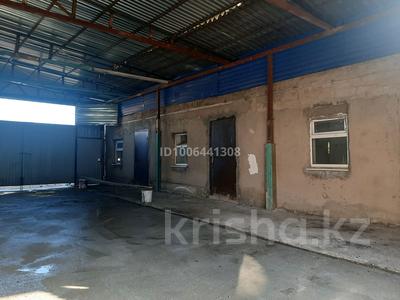 Өнеркәсіптік база · 1 сотық, Алимжанова68Б 68Б, бағасы: 400 000 ₸ в Астане, р-н Байконур