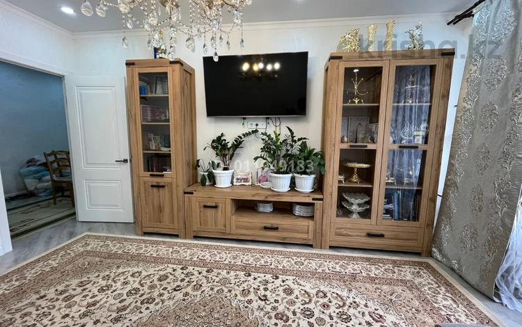 2-бөлмелі пәтер · 72.6 м² · 8/10 қабат, мкр Шугыла, Мкр. Шугыла 340/3, бағасы: 36.5 млн ₸ в Алматы, Наурызбайский р-н — фото 2
