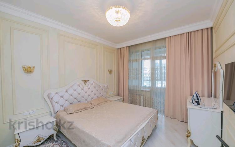 4-комнатная квартира · 140 м² · 4/5 этаж, Кабанбай батыра 7 за 130 млн 〒 в Астане, Есильский р-н — фото 16